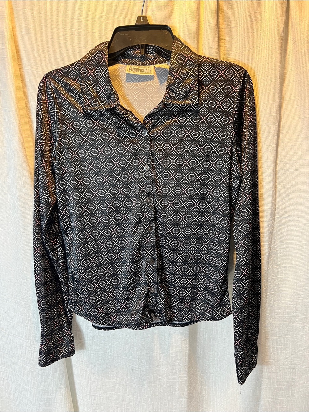 Aeropostale Women's Black Patterned Button-Up Top SIZE MEDIUM
